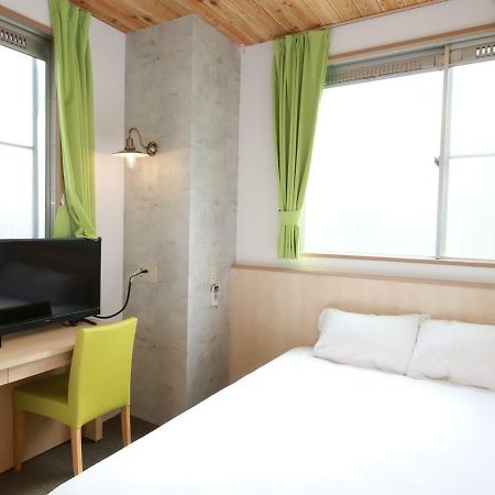 Hiroshima Peace Hotel Exteriör bild